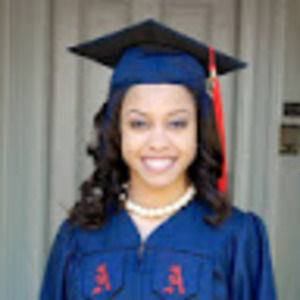 Meet your Posher, Iesha